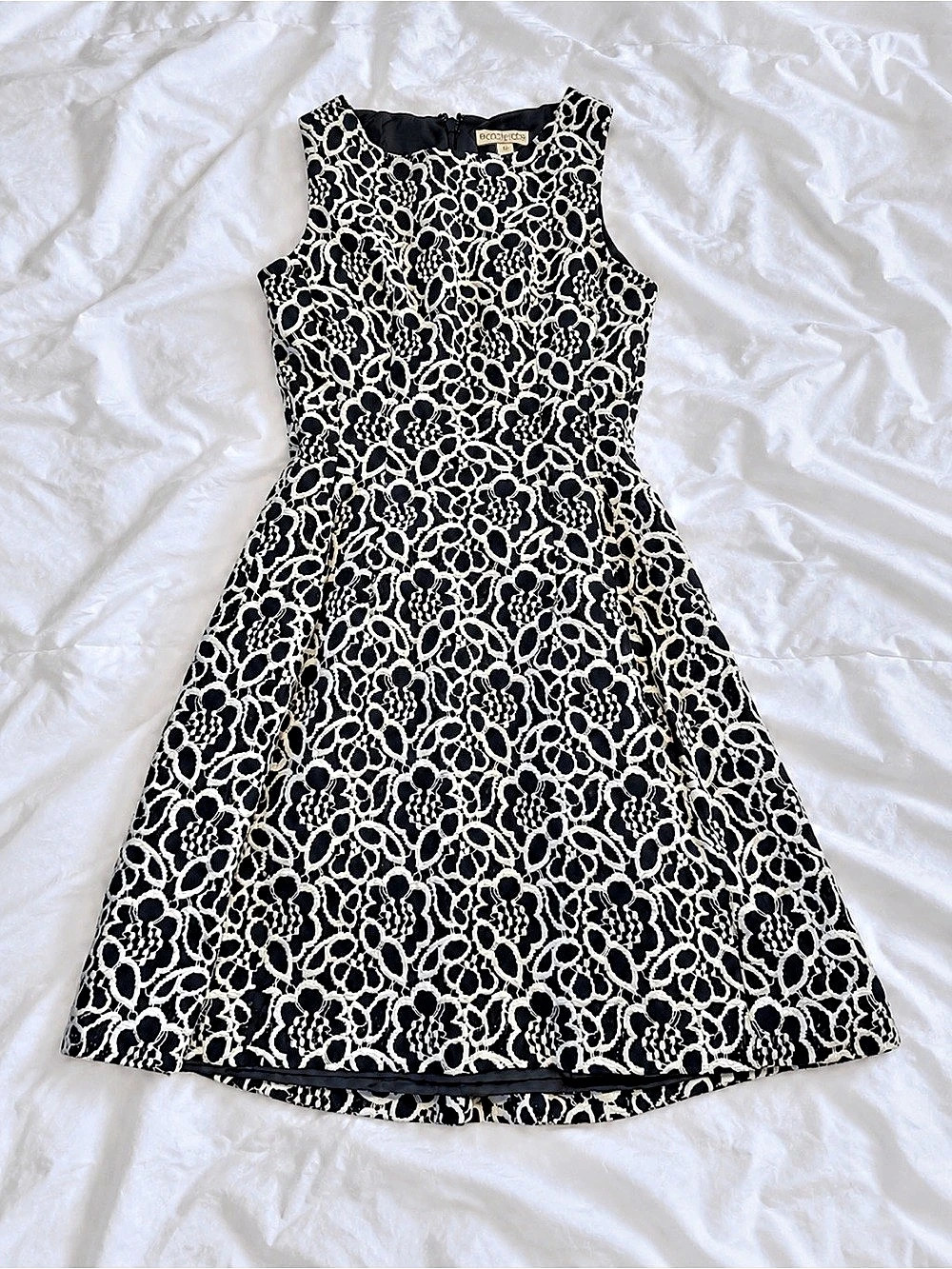 Eva Mendes Floral Mini Dress in Black & White Size 0